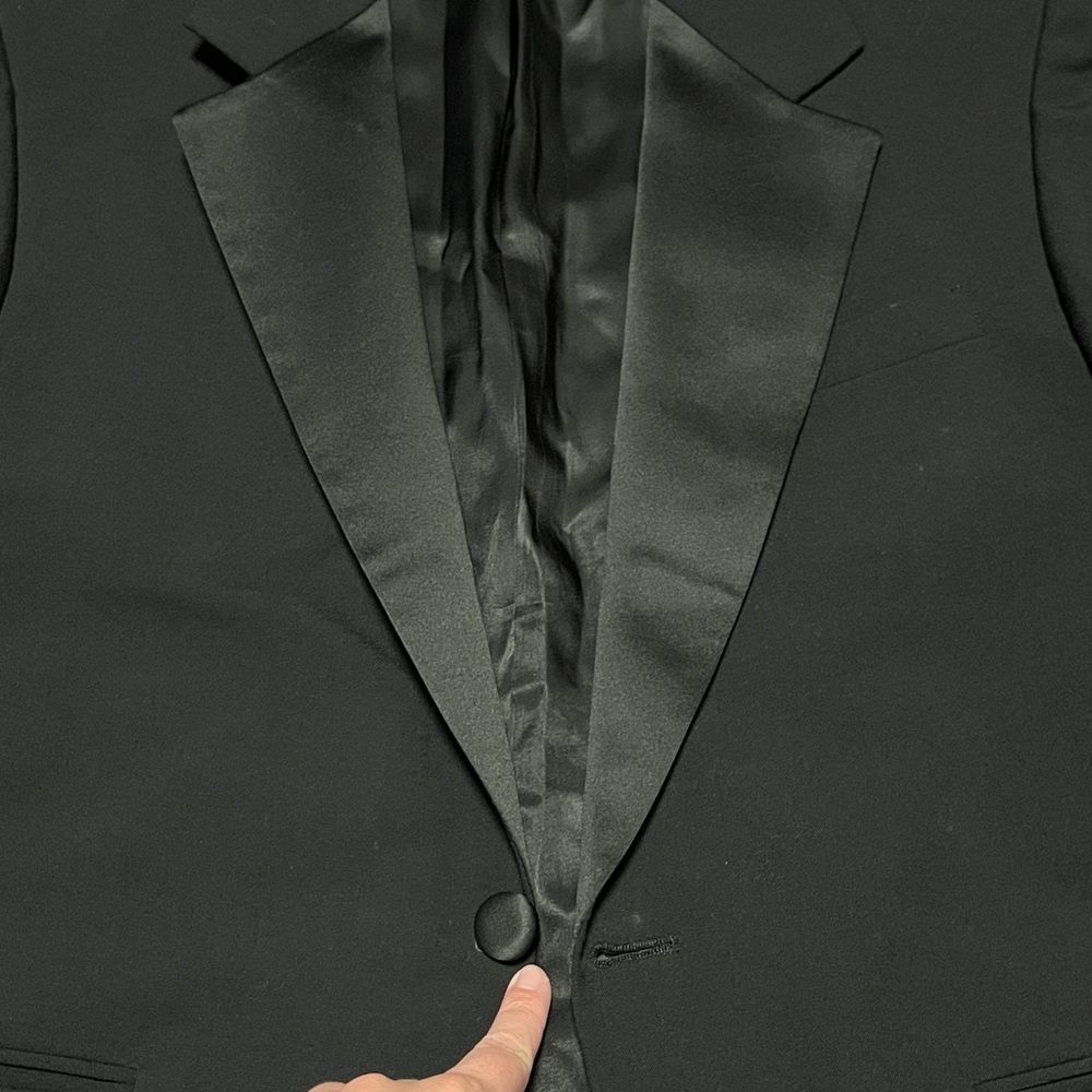 Perry Ellis Black Tuxedo Jacket - Picture 3 of 12